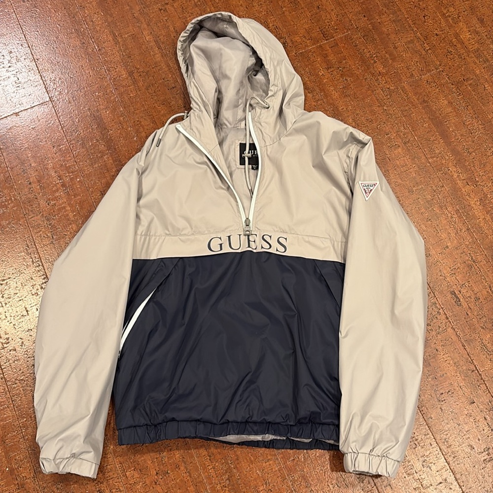 New without Tags GUESS Windbreaker Jacket Men’s Size XL Gray/Navy Blue